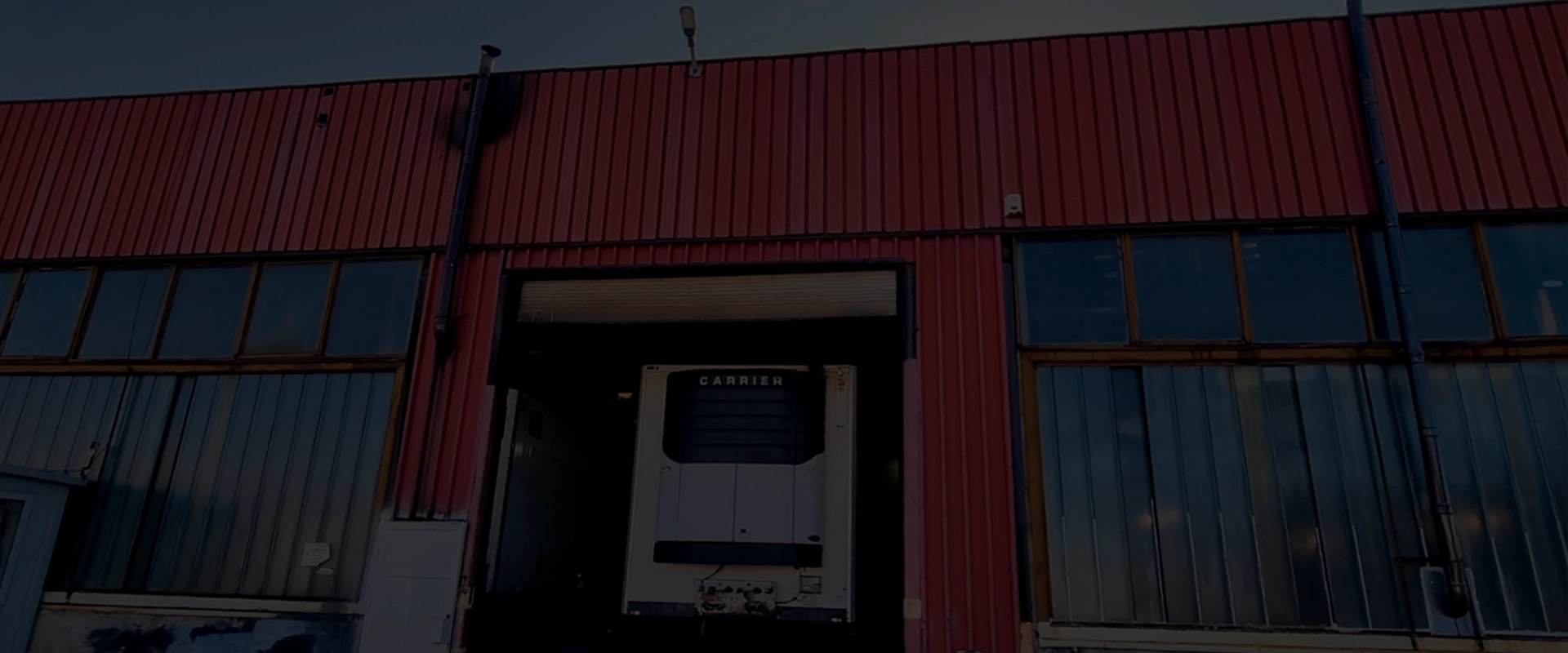 M2V TRAILER SERVICE